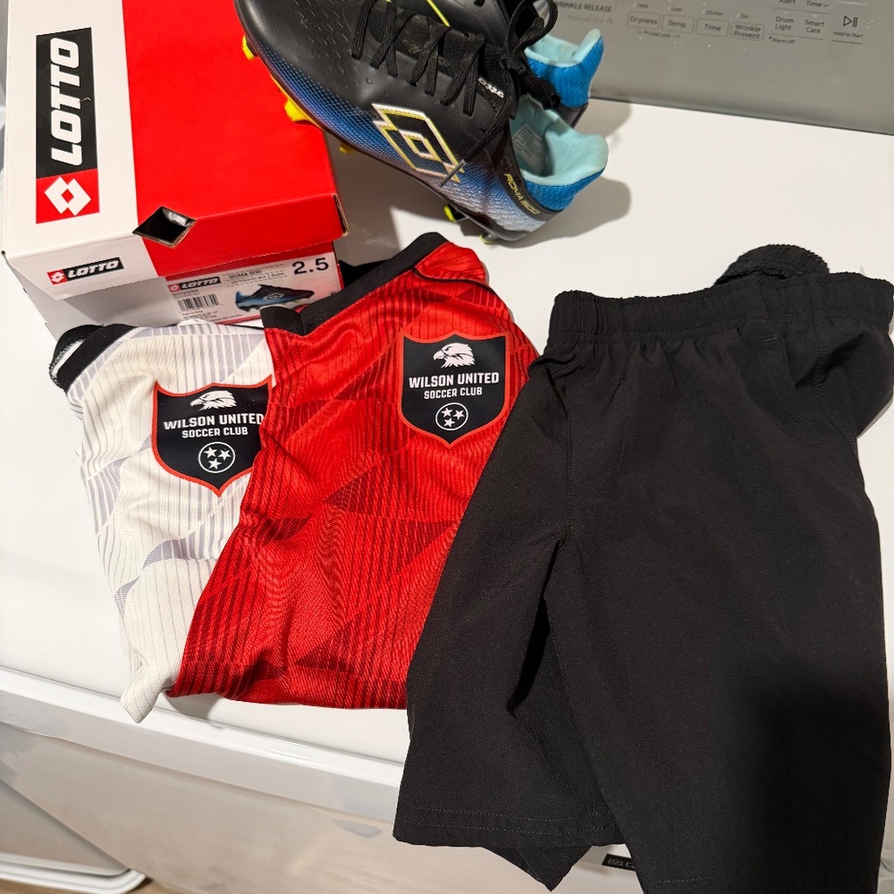Youth boys size sm soccer bundle
